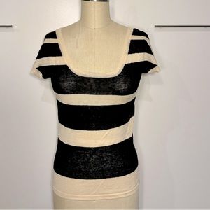 Geren Ford Black and Cream Striped Short Sleeve Sweater S